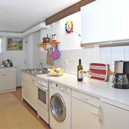 Flat In Bellenberg With Sunbathing Lawn Horn-Bad Meinberg