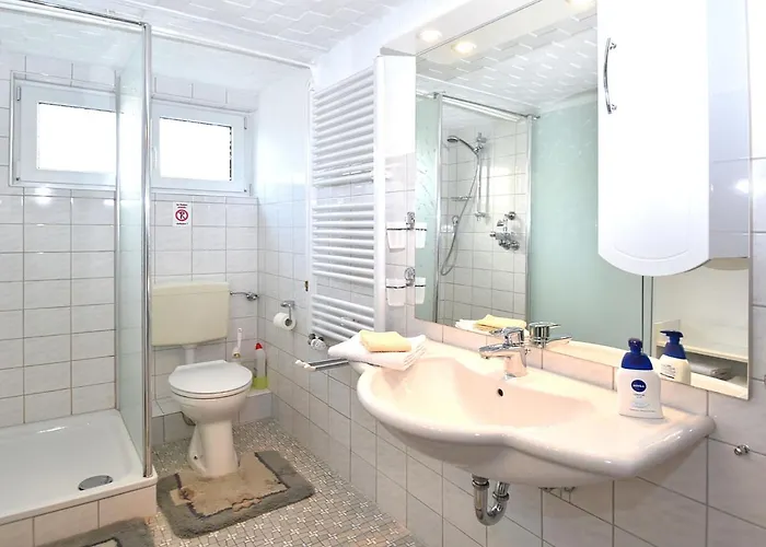 Lejlighed Flat In Bellenberg With Sunbathing Lawn *