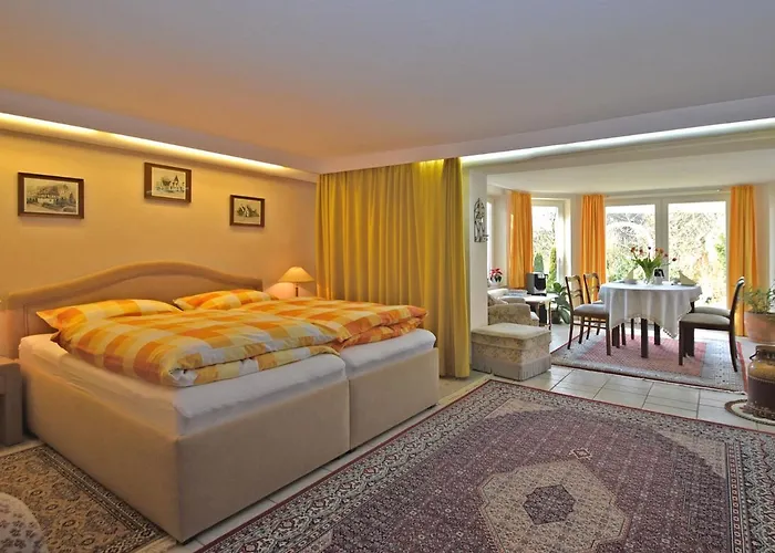 Flat In Bellenberg With Sunbathing Lawn Lejlighed *